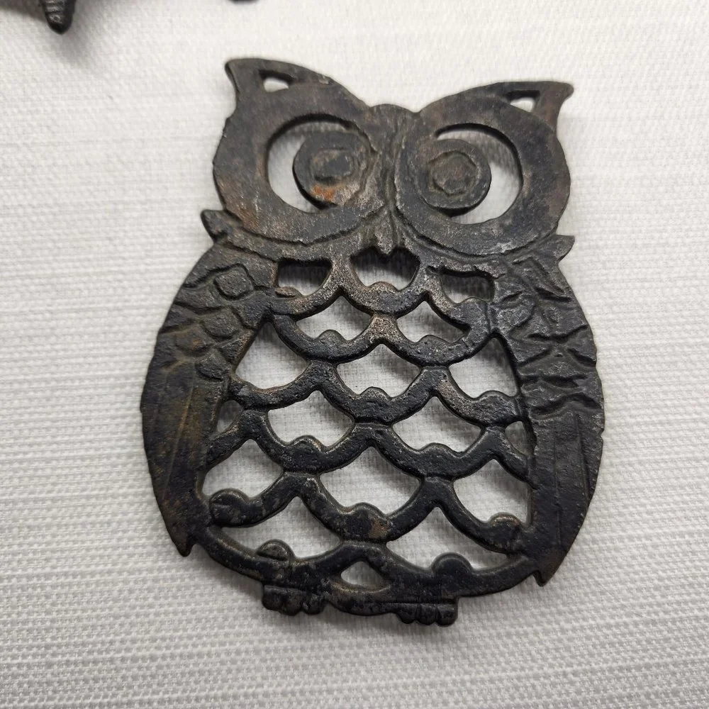 3 Metal Coasters Trivets Butterfly Owl Turtle Taiwan Cast Iron Pan Pot Holders